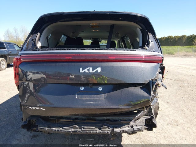 Kia Carnival Lxs