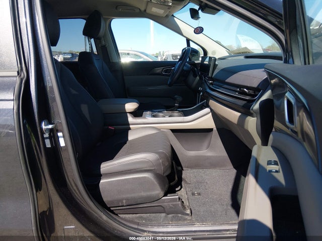 Kia Carnival Lxs