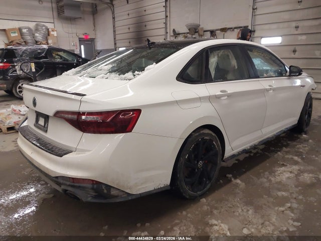 Volkswagen Jetta 2.0t Autobahn