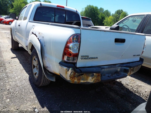 Toyota Tacoma Base V6