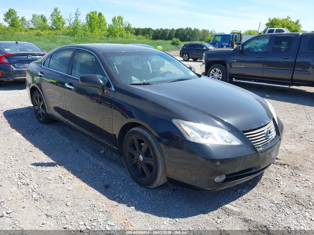 Salvage Lexus Es Image