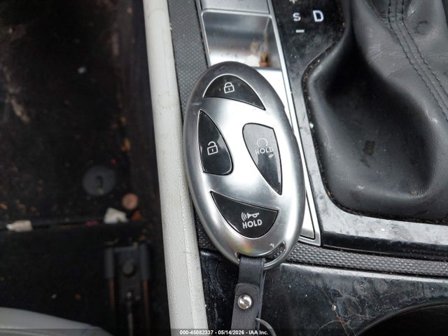 Hyundai ELANTRA Limited