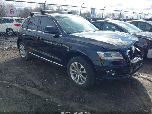 Salvage Audi Q5 Image
