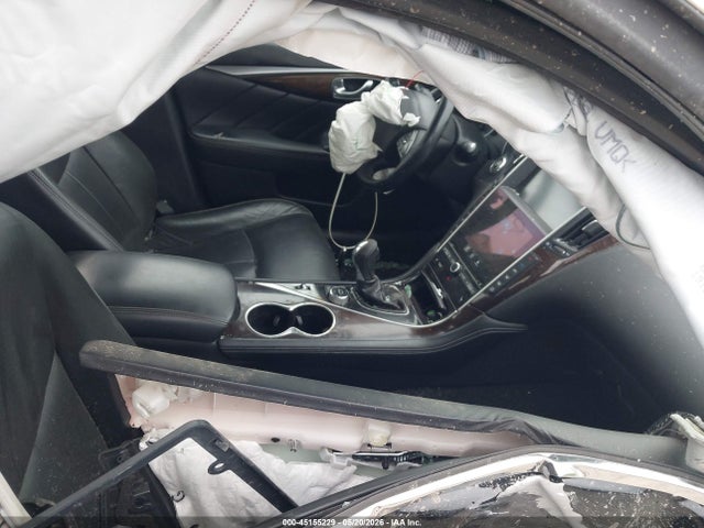 INFINITI Q50 3.0t Premium