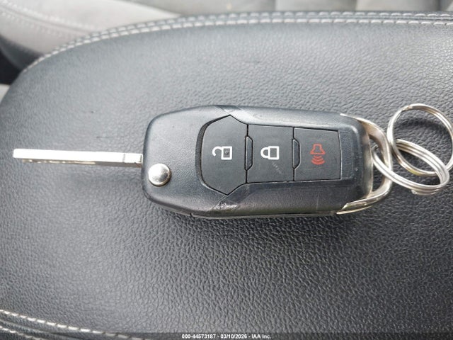 Ford Escape S
