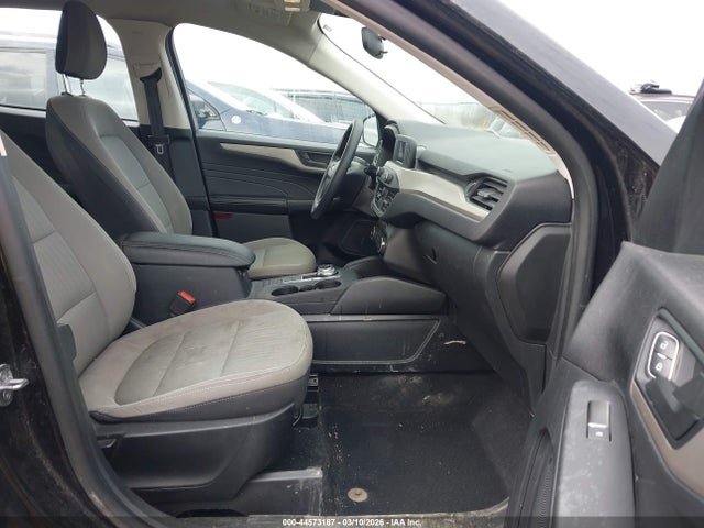 Ford Escape S