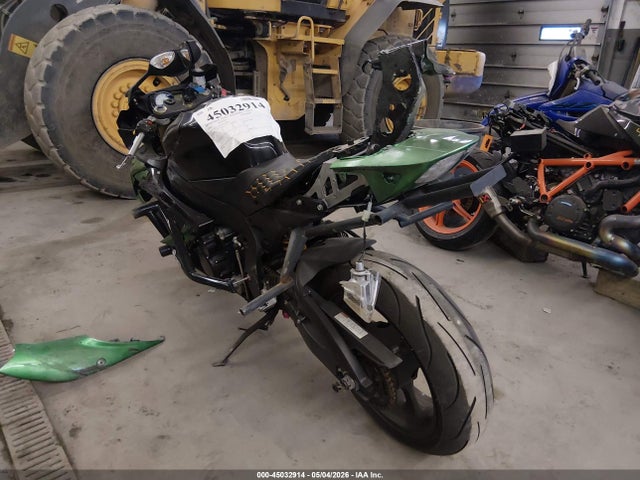Suzuki Gsx-r600 K6