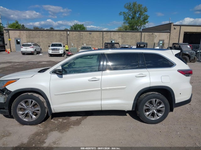 Toyota Highlander Xle V6