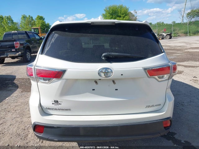 Toyota Highlander Xle V6