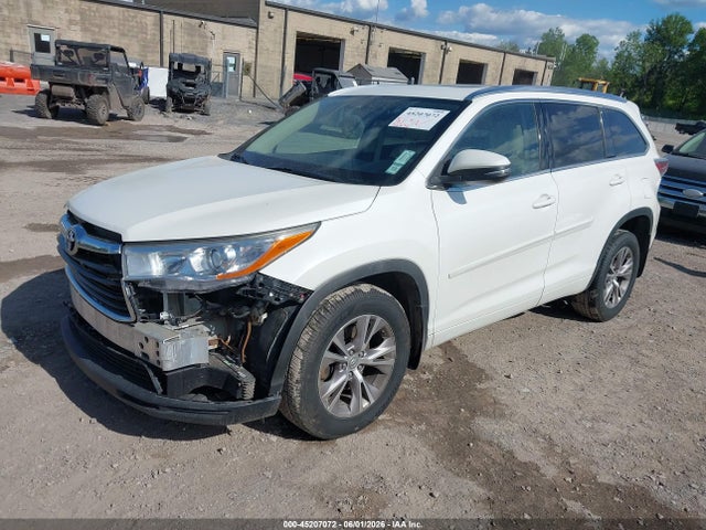 Toyota Highlander Xle V6