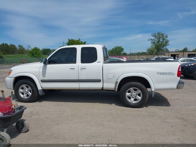 Toyota Tundra Sr5 V8
