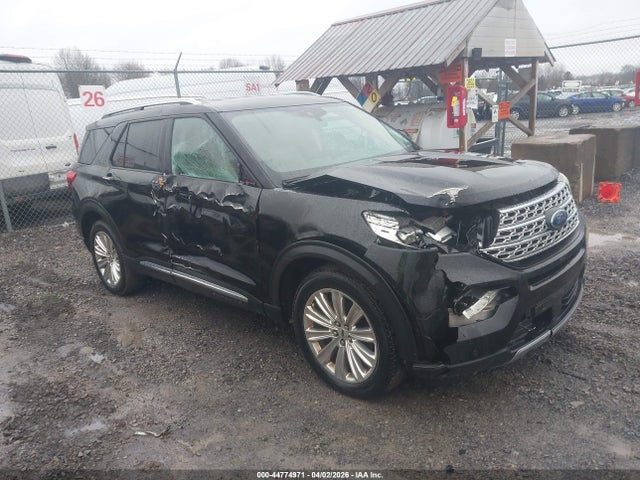 Salvage Ford Explorer Image