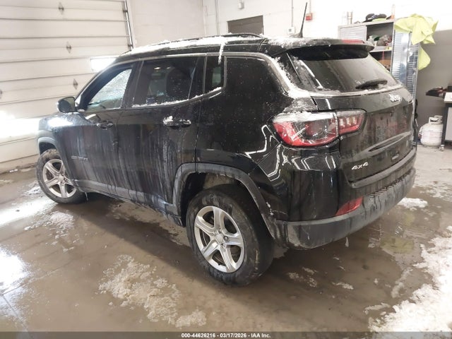 Jeep Compass Latitude 4x4