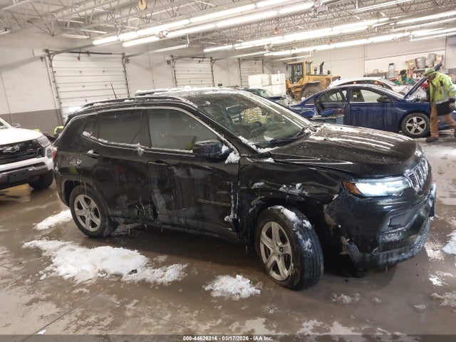 Jeep Compass Latitude 4x4