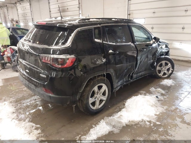 Jeep Compass Latitude 4x4