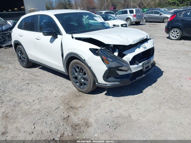 Salvage Honda HR-V Image