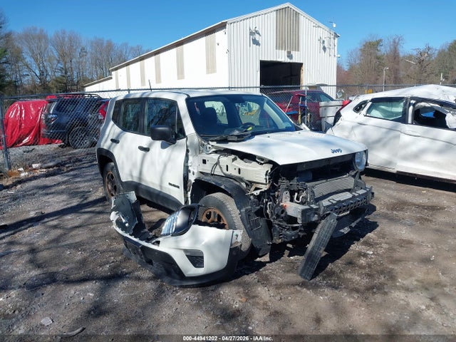 Salvage Jeep Renegade Image