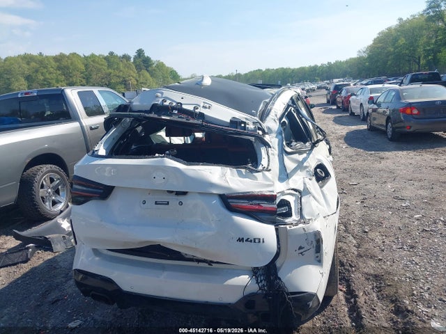 BMW X Series M40i