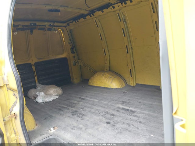 GMC Savana Rwd 2500 Regular Wheelbase Work Van