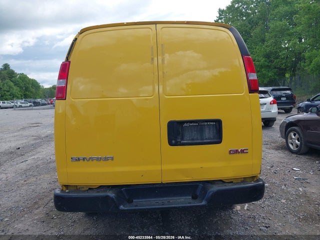 GMC Savana Rwd 2500 Regular Wheelbase Work Van