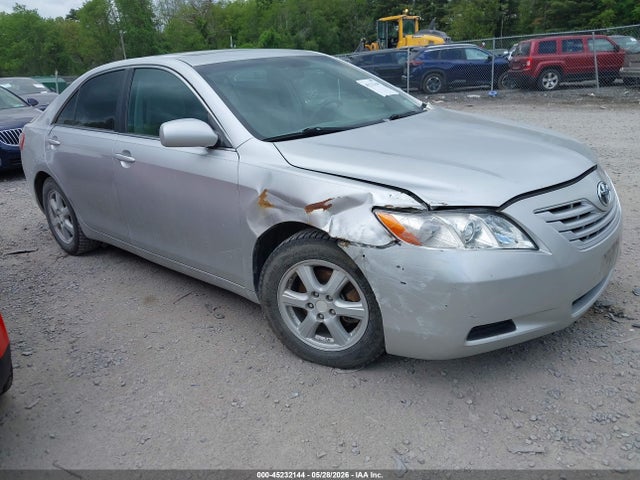 Salvage Toyota Camry Image