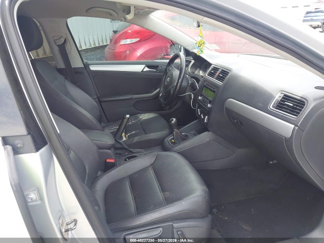 Volkswagen Jetta 1.8t Se