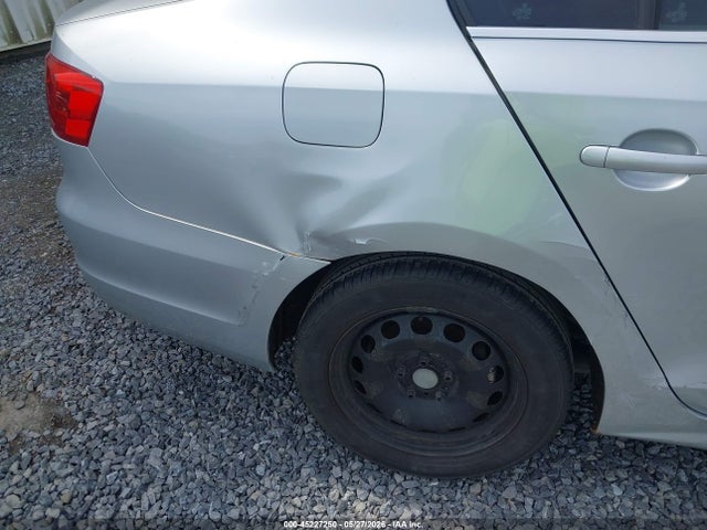 Volkswagen Jetta 1.8t Se