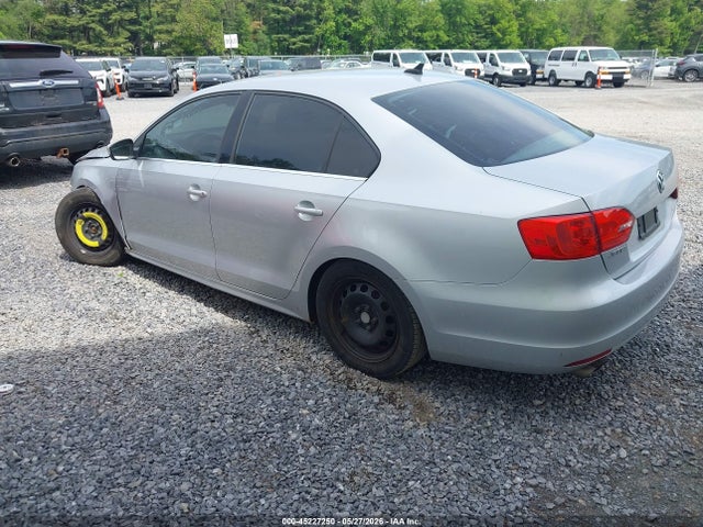 Volkswagen Jetta 1.8t Se