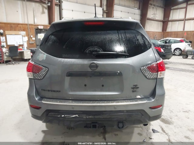 Nissan Pathfinder Sl