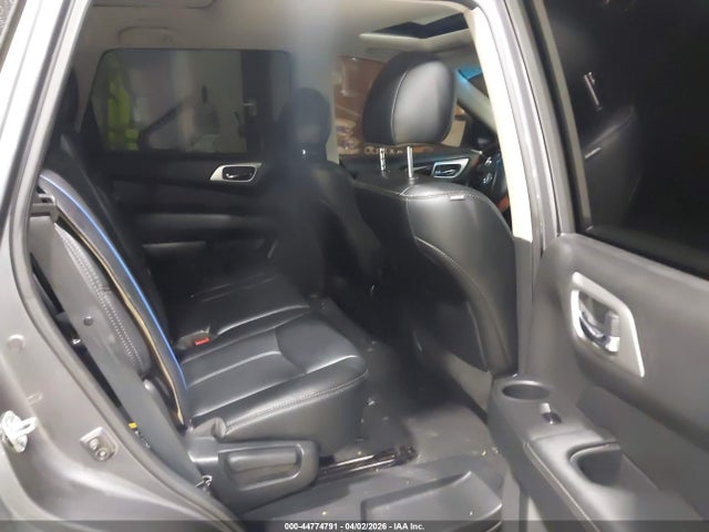 Nissan Pathfinder Sl