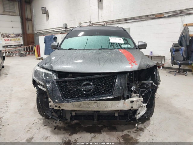 Nissan Pathfinder Sl