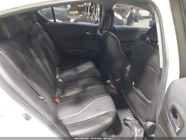 Acura ILX