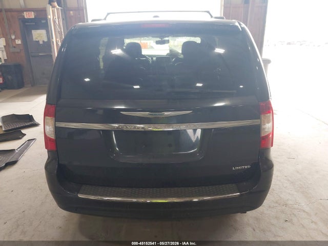Chrysler Town & Country Limited