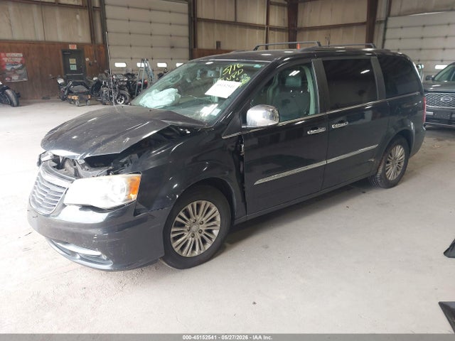Chrysler Town & Country Limited