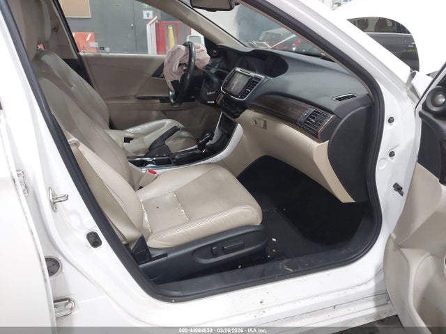 Honda Accord Touring V6