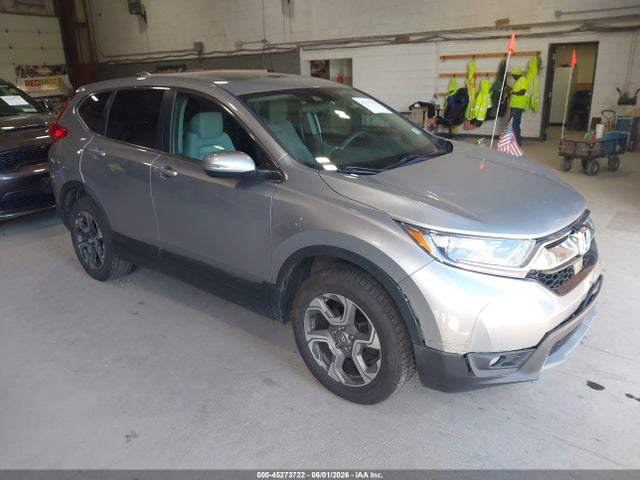 Salvage Honda CR-V Image