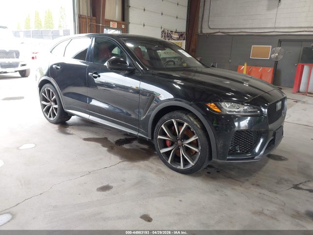 Salvage Jaguar F-PACE Image