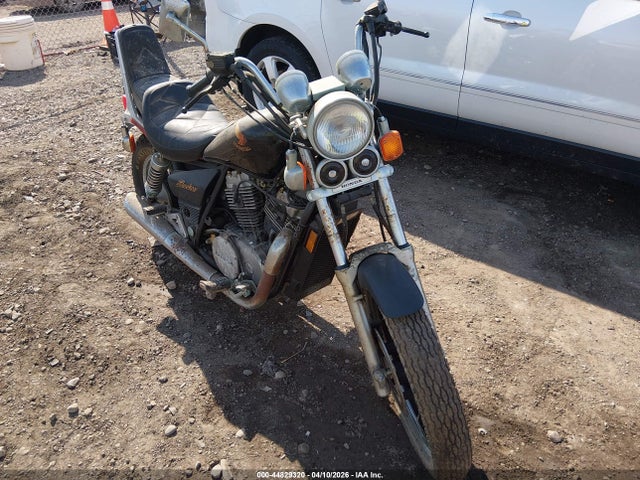 Salvage Honda Vt700 Image