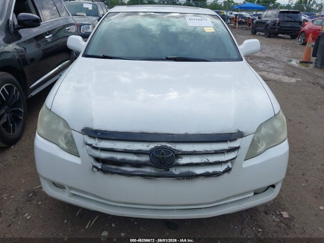 Toyota Avalon Xls
