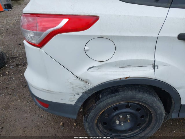 Ford Escape S