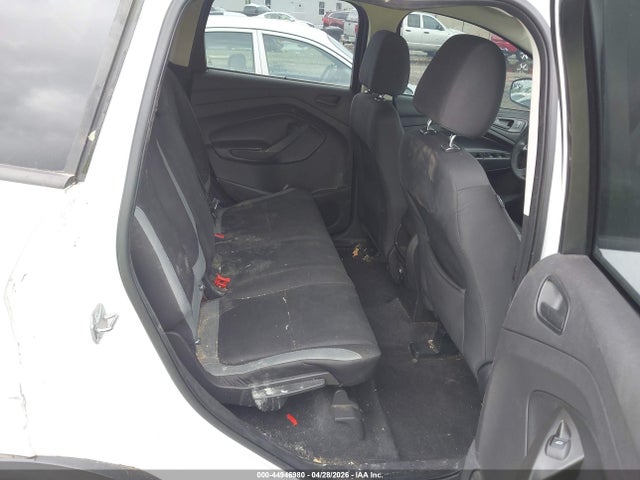 Ford Escape S