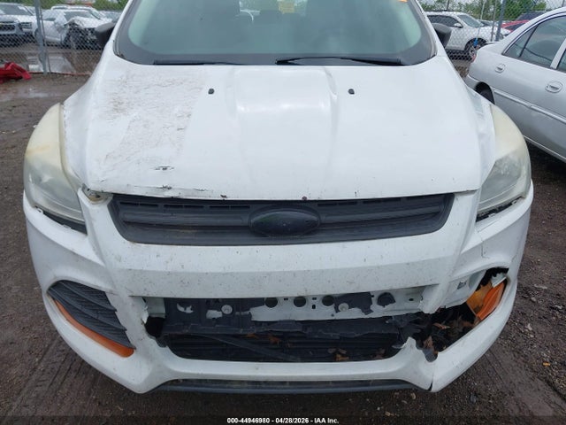 Ford Escape S