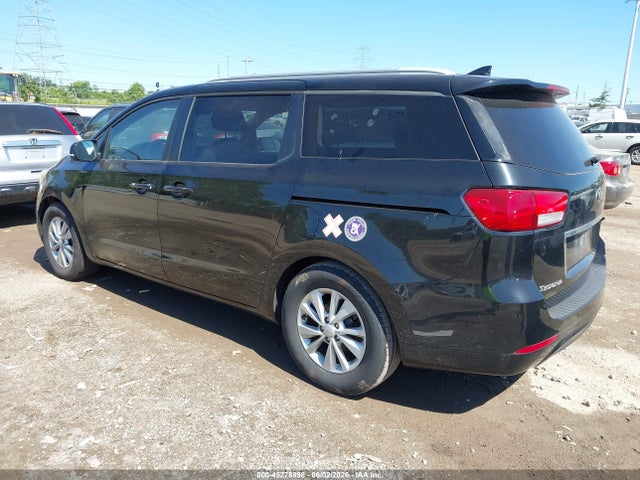 Kia Sedona Lx