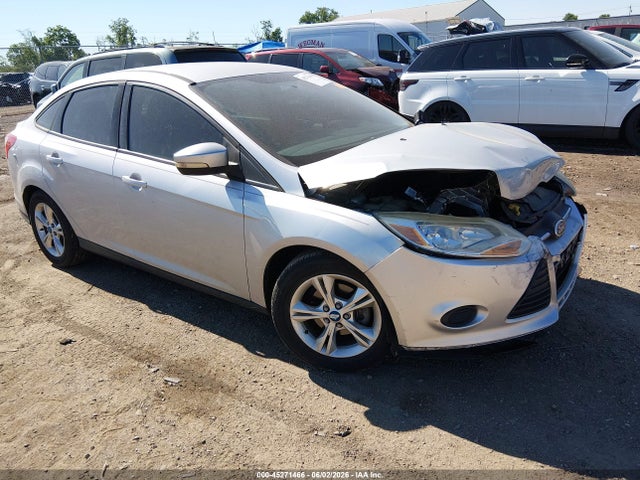Salvage Ford Focus Image