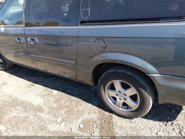 Dodge Grand Caravan Sxt