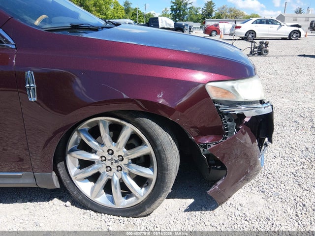 Lincoln MKT