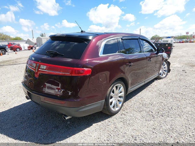 Lincoln MKT