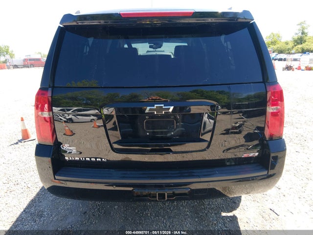 Chevrolet Suburban Lt