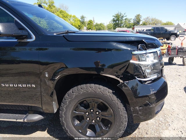 Chevrolet Suburban Lt
