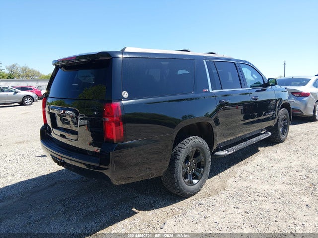 Chevrolet Suburban Lt